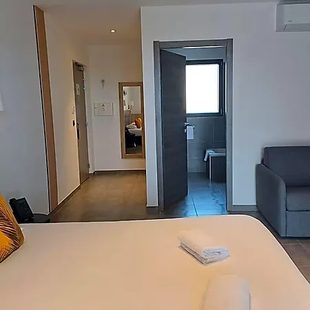 Hotel Casa Mea San-Martino-di-Lota