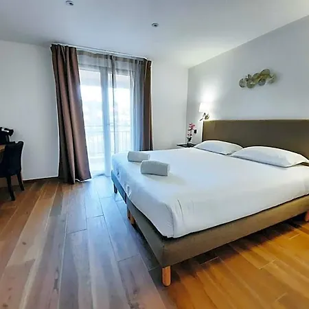 Casa Mea Hotel 3*